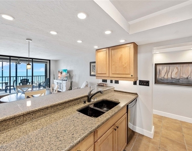 25810 Hickory Boulevard - Photo Thumbnail 11
