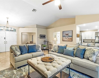 1026 Se 30th Street - Photo Thumbnail 25