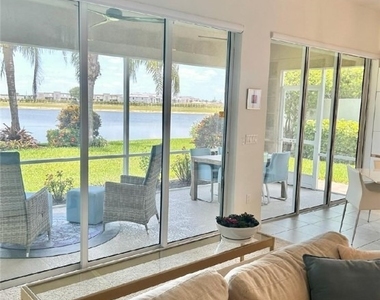 5476 Katia Court - Photo Thumbnail 7