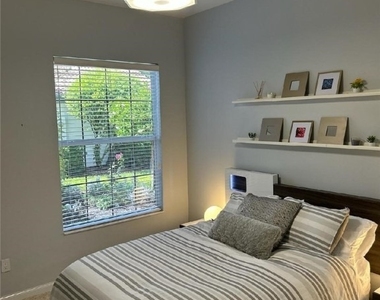 5476 Katia Court - Photo Thumbnail 17