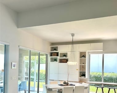 5476 Katia Court - Photo Thumbnail 3