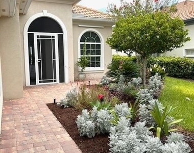 5476 Katia Court - Photo Thumbnail 1