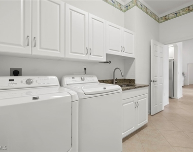 1811 Se 37th Terrace - Photo Thumbnail 35