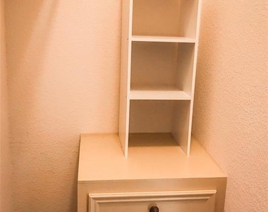 1432 W 21st Street - Photo Thumbnail 24