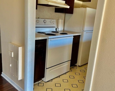 223 San Paulo Circle - Photo Thumbnail 5