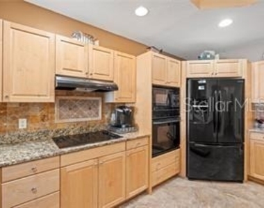 17735 Gulf Boulevard - Photo Thumbnail 11