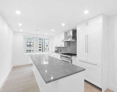 Copy of 920 Park Avenue, Unit 14bc - Photo Thumbnail 3
