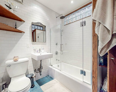 816 Broadway - Photo Thumbnail 1