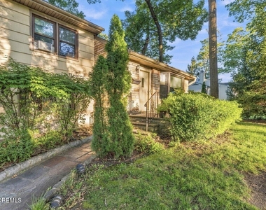 187 Elmwood Road - Photo Thumbnail 44