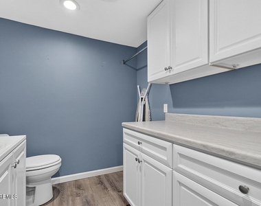 187 Elmwood Road - Photo Thumbnail 29