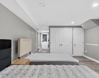 187 Elmwood Road - Photo Thumbnail 30