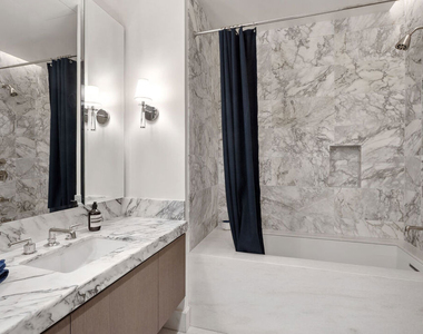 8420 W Sunset Boulevard - Photo Thumbnail 27