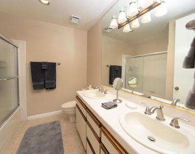 29199 E Portales Drive - Photo Thumbnail 8
