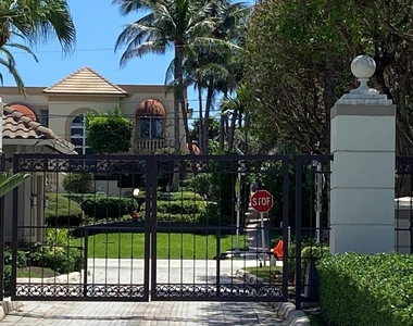 3606 S Ocean Boulevard - Photo Thumbnail 2