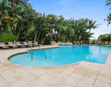 3606 S Ocean Boulevard - Photo Thumbnail 8