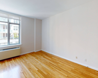 120 W. 21st - Photo Thumbnail 2