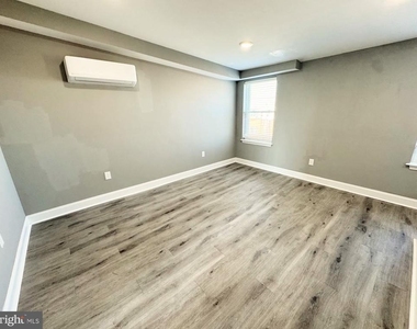 2417 W Jefferson Street - Photo Thumbnail 15