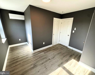 2417 W Jefferson Street - Photo Thumbnail 13