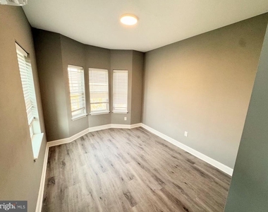 2417 W Jefferson Street - Photo Thumbnail 9