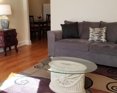 2821 7th Street Ne - Photo Thumbnail 1