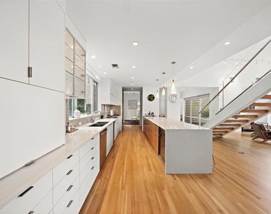 118 Angel Leaf Road - Photo Thumbnail 11