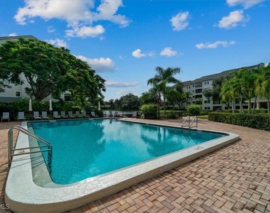 900 Arbor Lake Drive - Photo Thumbnail 22