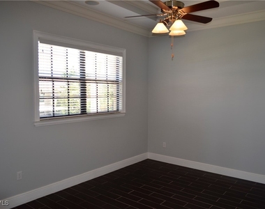 1625 Se 46th Street - Photo Thumbnail 10