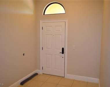 1625 Se 46th Street - Photo Thumbnail 16