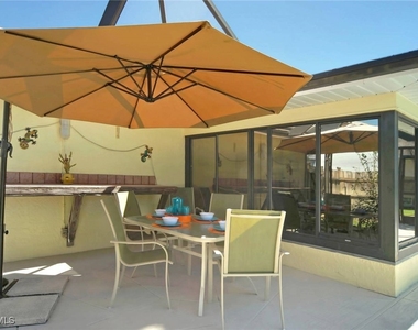 1140 Sw 44th Street - Photo Thumbnail 1