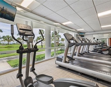 4041 Gulf Shore Boulevard N - Photo Thumbnail 22