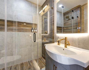 3201 Westridge Street - Photo Thumbnail 12