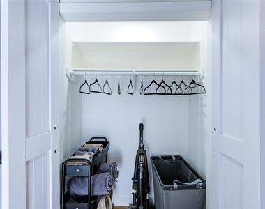 3201 Westridge Street - Photo Thumbnail 16