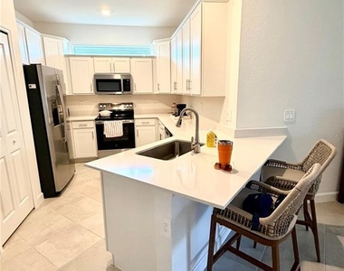 8057 Shore Lake Drive - Photo Thumbnail 11