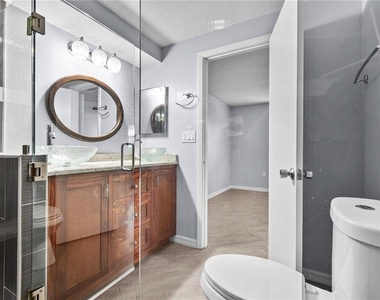 4612 8th Street Court E - Photo Thumbnail 21