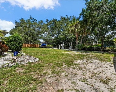 4612 8th Street Court E - Photo Thumbnail 55