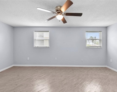 4612 8th Street Court E - Photo Thumbnail 18