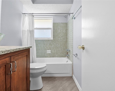 4612 8th Street Court E - Photo Thumbnail 31