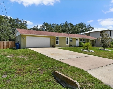 4612 8th Street Court E - Photo Thumbnail 59