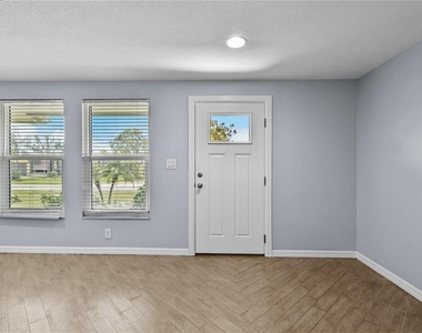 4612 8th Street Court E - Photo Thumbnail 1