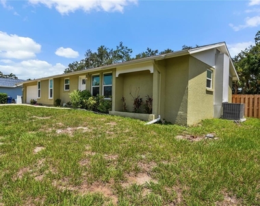 4612 8th Street Court E - Photo Thumbnail 54