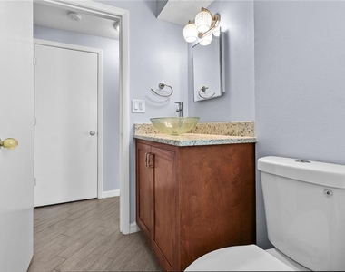 4612 8th Street Court E - Photo Thumbnail 32