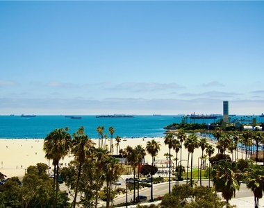 700 E Ocean Boulevard - Photo Thumbnail 46
