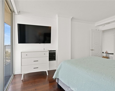 700 E Ocean Boulevard - Photo Thumbnail 30
