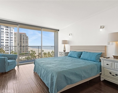 700 E Ocean Boulevard - Photo Thumbnail 17