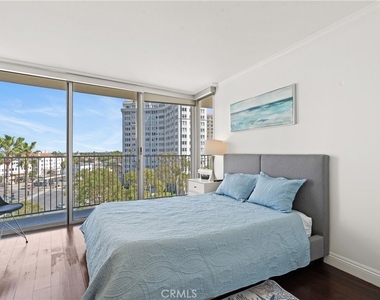 700 E Ocean Boulevard - Photo Thumbnail 26
