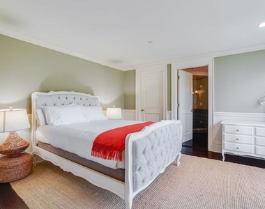 6277 Sea Star Drive - Photo Thumbnail 39