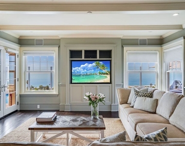 6277 Sea Star Drive - Photo Thumbnail 18