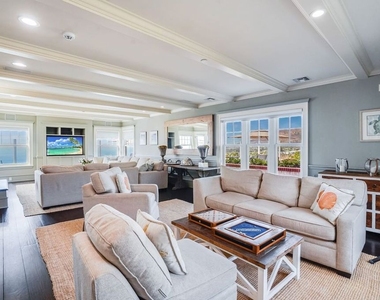 6277 Sea Star Drive - Photo Thumbnail 20