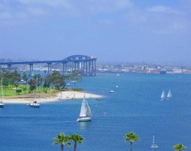 1820 Avenida Del Mundo - Photo Thumbnail 23