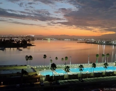 1820 Avenida Del Mundo - Photo Thumbnail 21